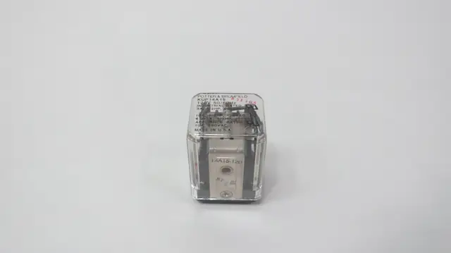 POTTER BRUMFIELD KUP14A15-120V PLUG-IN RELAY 120V-AC