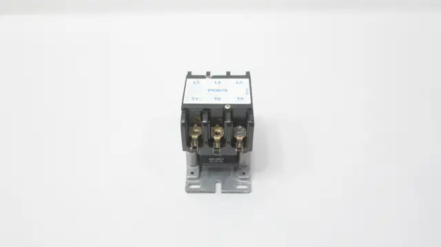 GENERAL ELECTRIC GE CR353AB3AB1 DEFINITE PURPOSE CONTACTOR 240V-AC 25A AMP
