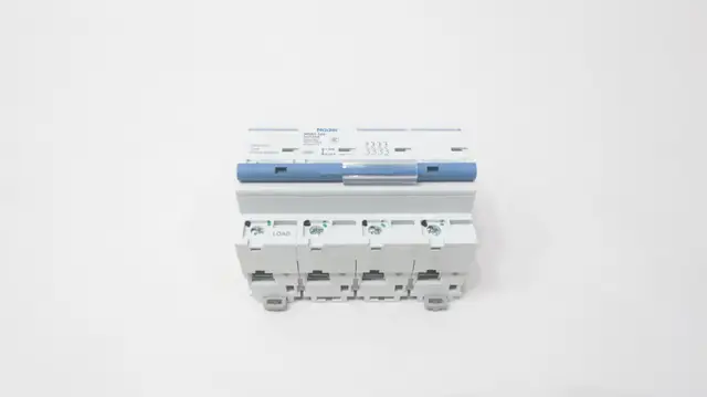 NADER NDB1-125 MOLDED CASE CIRCUIT BREAKER 125A AMP 4P 415V-AC