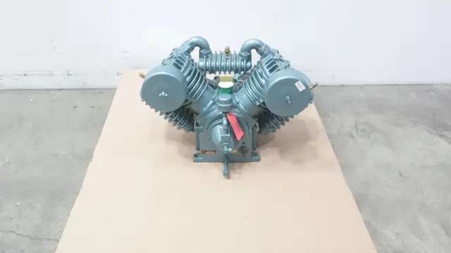 SAYLOR-BEALL 707 TWO STAGE AIR COMPRESSOR PUMP
